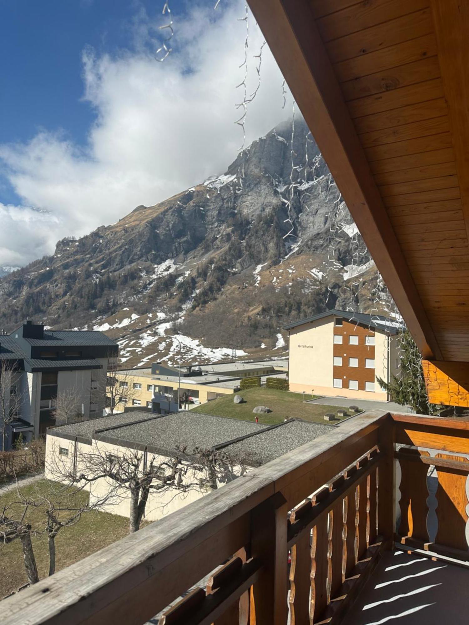 Touristenheim Bergfreude Leukerbad Bagian luar foto